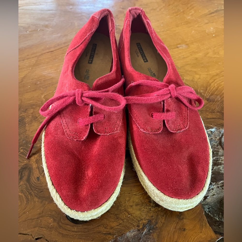 Clarks Collection Azella Jazlynn Red Suede Espadrille Sneakers Size 9